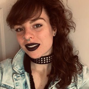 Meet your Posher, Tessa